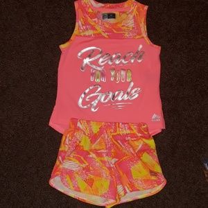 Reebok outfit size 5/6